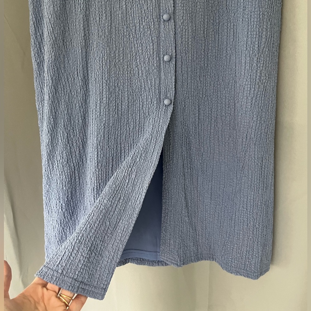 Lulus PeriwinkleTextured Button Front Midi Skirt - Small - Picture 5 of 11